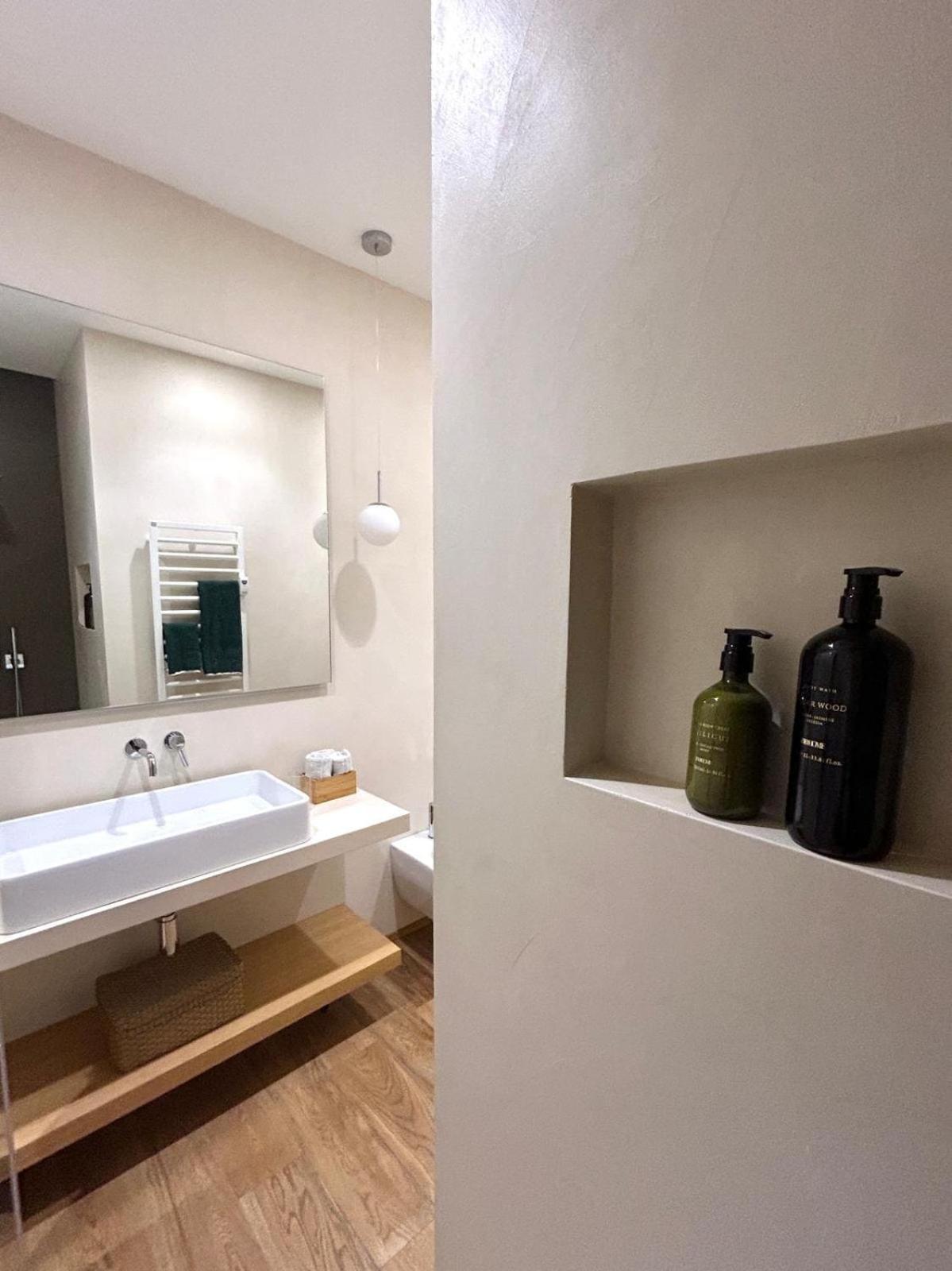 Voltaottosuite - Comfort And Elegance In Moscova Milano Ngoại thất bức ảnh