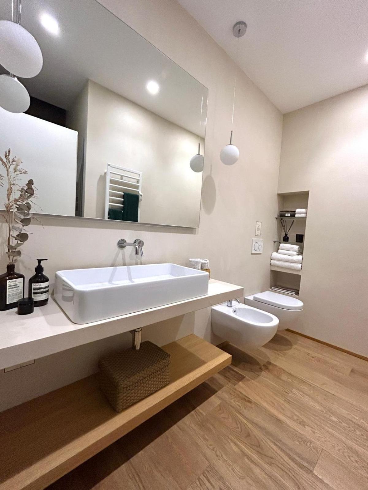 Voltaottosuite - Comfort And Elegance In Moscova Milano Ngoại thất bức ảnh